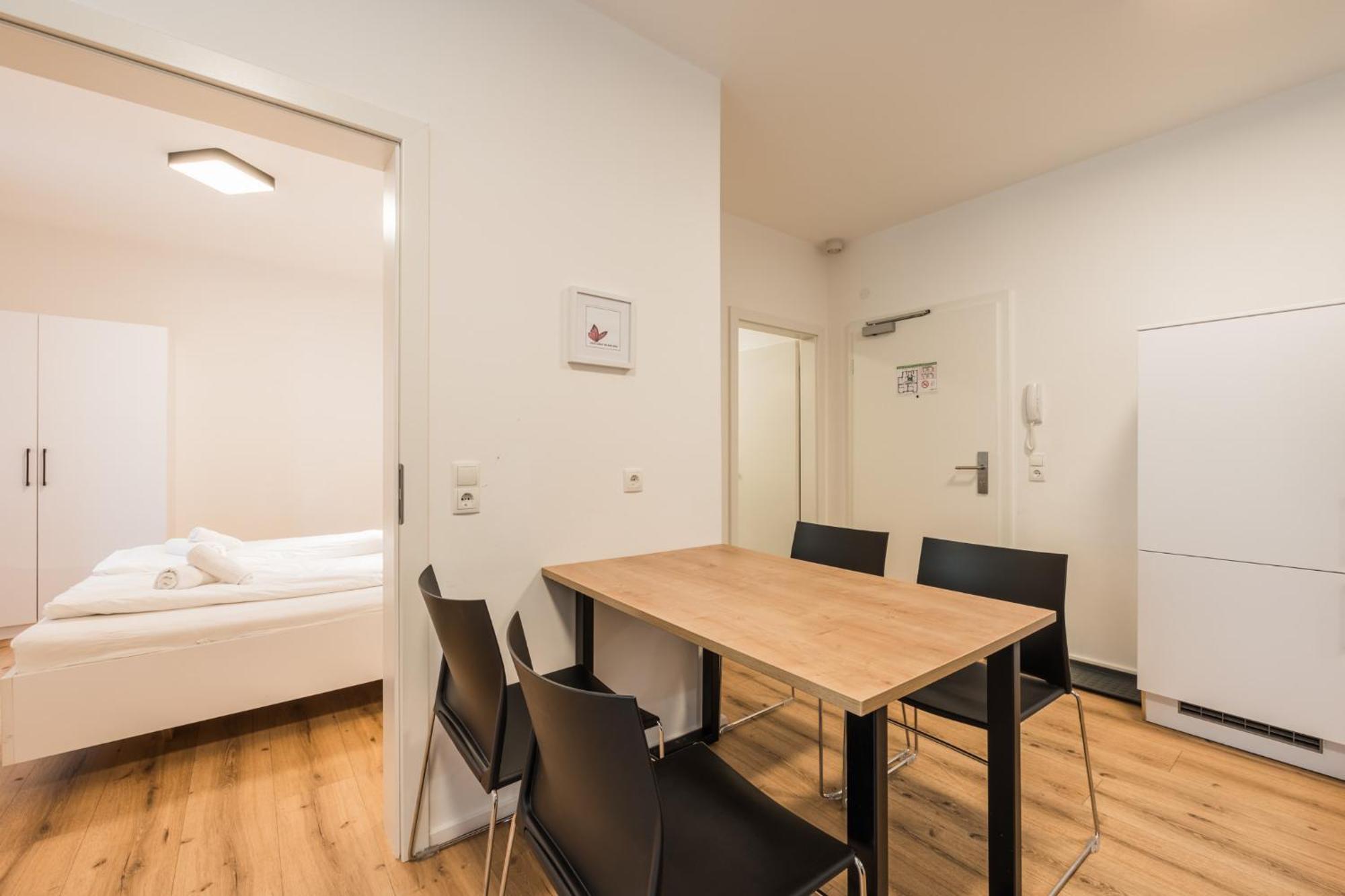 Myquartier Aparthotel